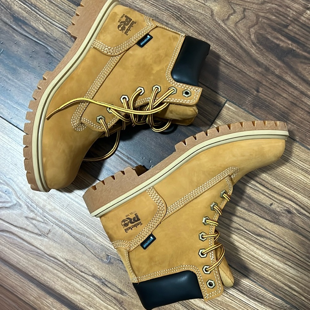 NWT timberland pro steel toe boots, size 7.5